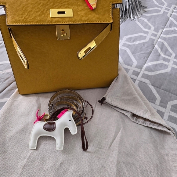 COPY - Stunning 100% leather quality not designer like,  Kelly bag brown 28. - Picture 7 of 13